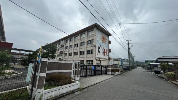 大分市王ノ瀬１丁目の土地(大分市立坂ノ市中学校)
