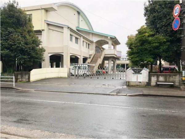 大石町第1-2号棟(大分市立城南中学校)