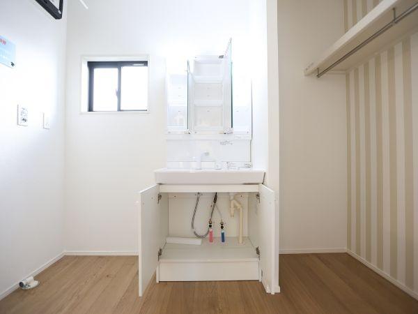 横尾東町1丁目1期1号棟