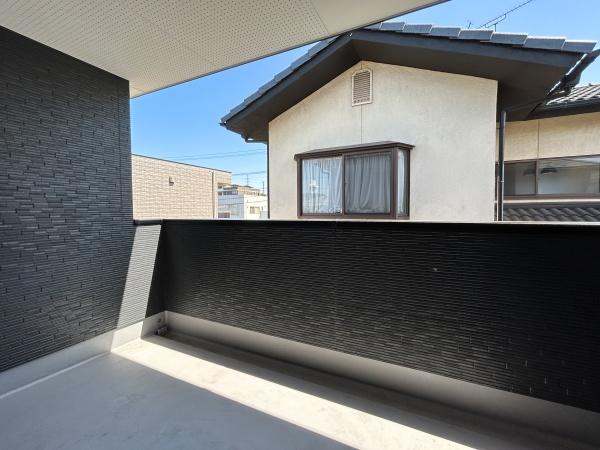 寺崎町1丁目1期1号棟