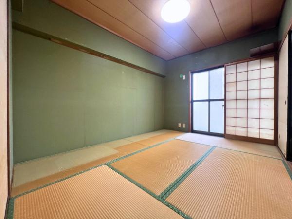 アーバン田室第一期棟