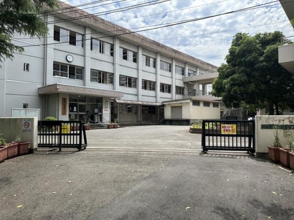 星和台2丁目1期1号棟(大分市立稙田東中学校)