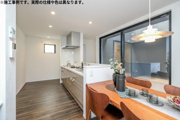 須賀2丁目E新築