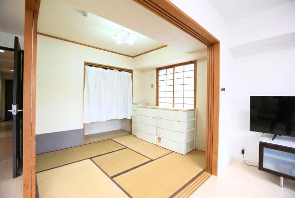 ラグジン高松西