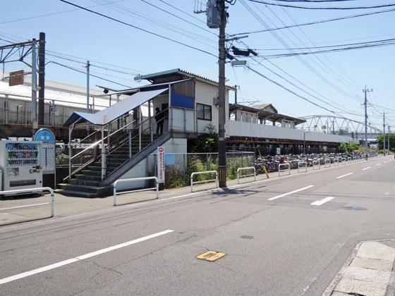 AG-HOUSE　花津留　A棟(牧駅(JR九州日豊本線))