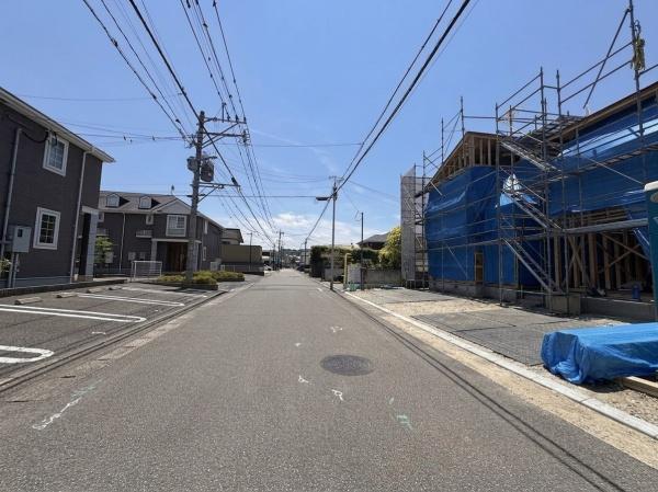 新春日町1丁目1期1号棟