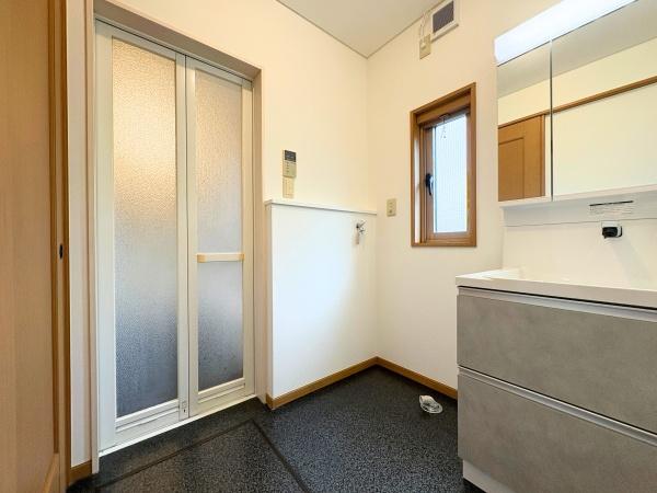 大分市大字三芳の中古一戸建て