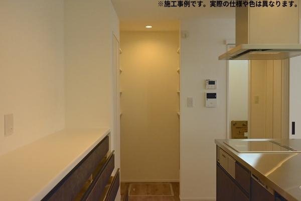 角子原　新築