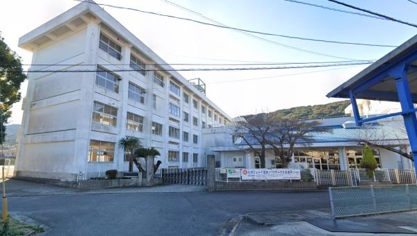 大分市大字佐賀関の中古一戸建て(大分市立佐賀関中学校)