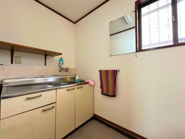 光吉　店舗付住宅