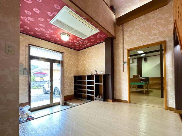 光吉　店舗付住宅