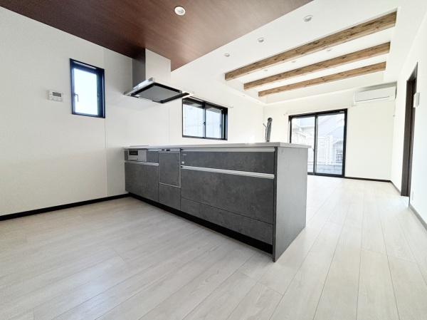 AG-HOUSE　仲西町A棟