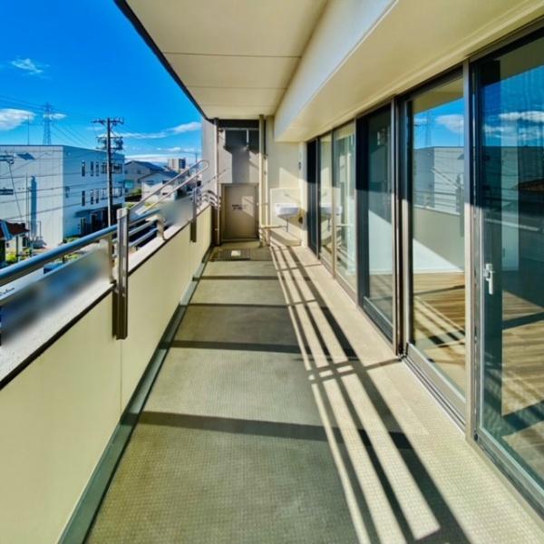 モアグレース本荘西Ⅱ　302号室