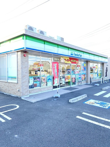 羽島市堀津町の中古一戸建て(ファミリーマート羽島平方店)