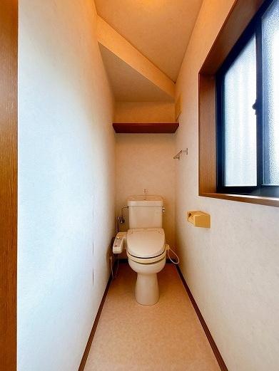 岐阜市芥見南山1丁目の中古一戸建て(トイレ)