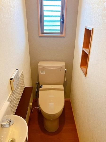 本巣市仏生寺の中古一戸建て