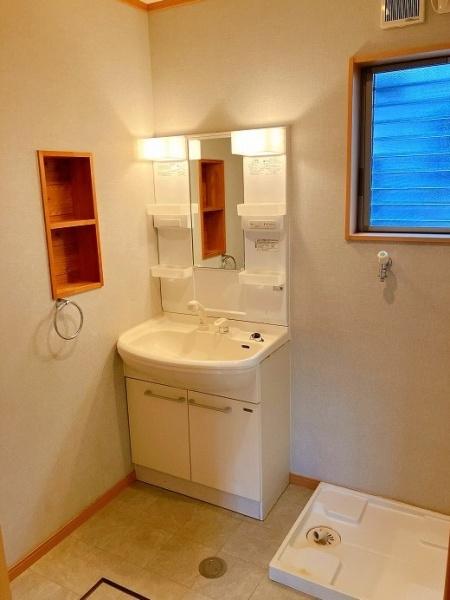 本巣市仏生寺の中古一戸建て