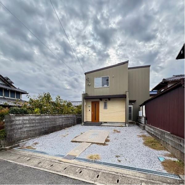 本巣市仏生寺の中古一戸建て