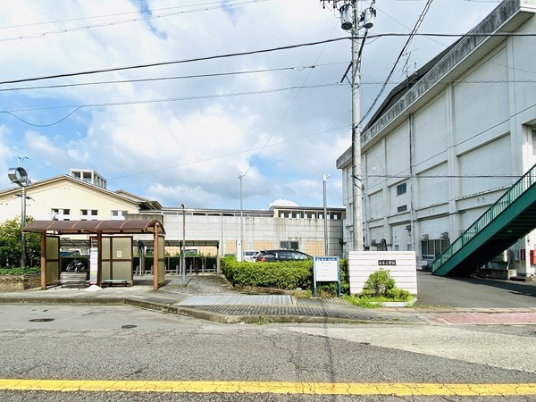 クレイドルガーデン　山県市東深瀬第1　1号棟(山県市立高富中学校)