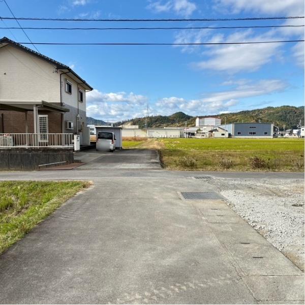 クレイドルガーデン　山県市東深瀬第1　1号棟