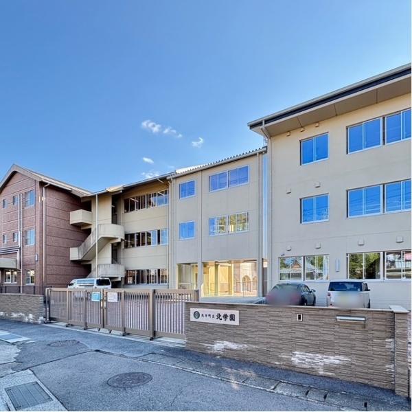 リーブルガーデン　北方町加茂　2号棟(北方町立北学園小学校)
