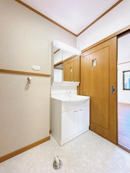 山県市佐賀の中古一戸建て