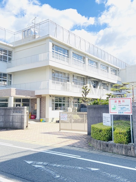 クレイドルガーデン　羽島市竹鼻町第5　1号棟(羽島市立竹鼻中学校)