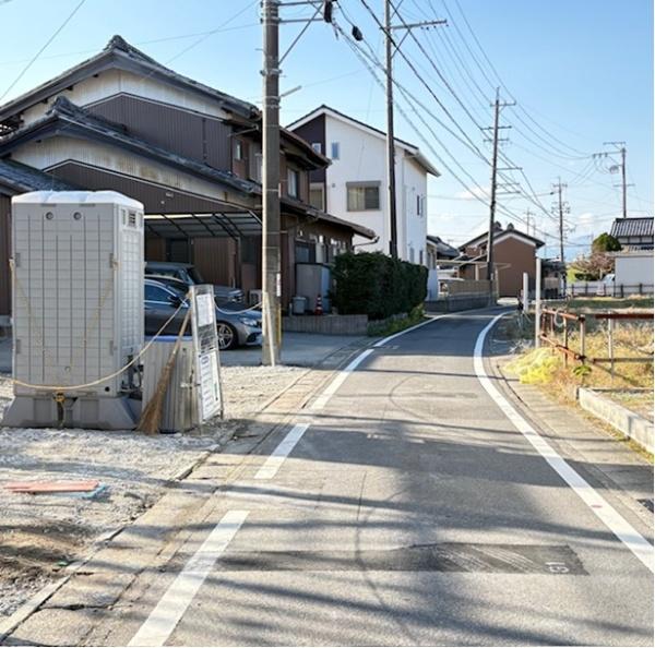 クレイドルガーデン　羽島市福寿町本郷第2　2号棟