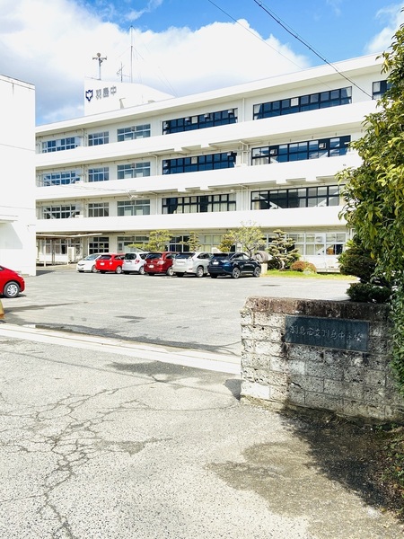 リーブルガーデン　羽島市正木町新井第2　3号棟(羽島市立羽島中学校)