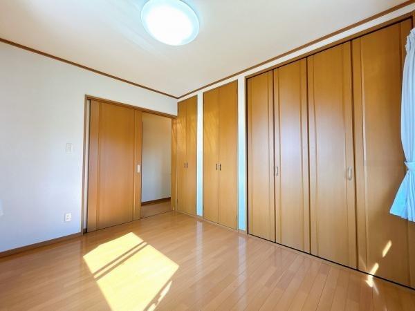 羽島市江吉良町の中古一戸建て