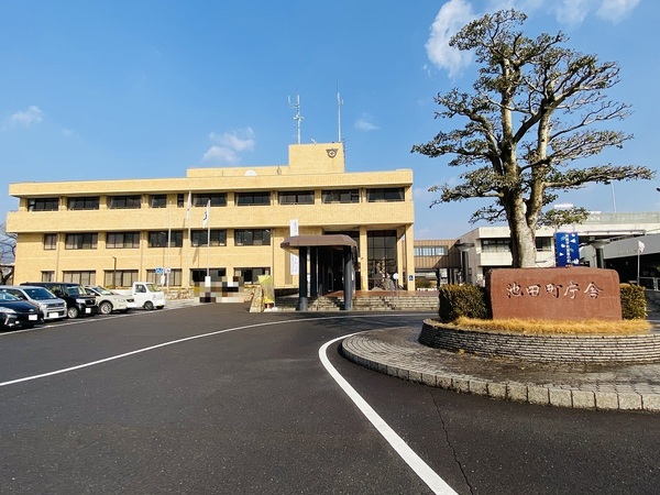 揖斐郡池田町八幡の中古一戸建て(池田町役場)
