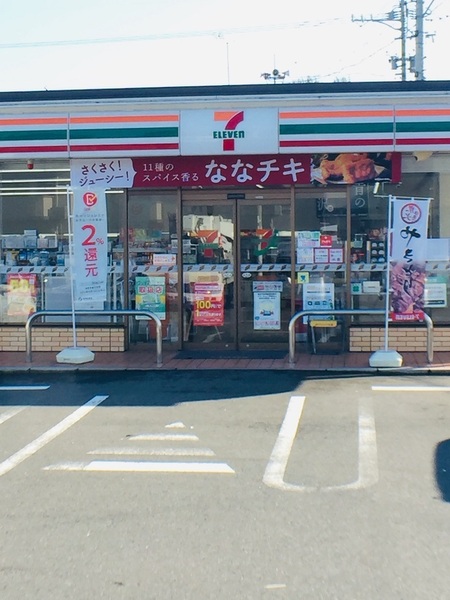 ハートフルタウン　岐阜市近島　B号棟(セブンイレブン岐阜島栄町2丁目店)