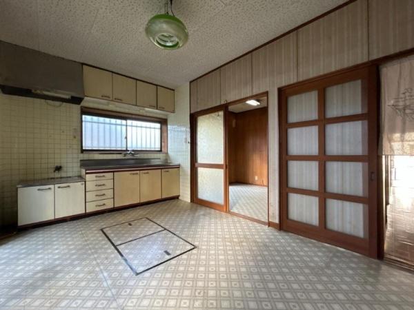 岐阜市粟野西７丁目の中古一戸建て