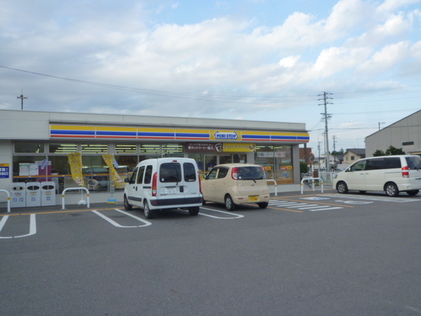 リーブルガーデン　北方町芝原西町　1号棟(ミニストップ北方町加茂店)