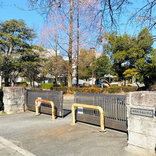 リーブルガーデン　岐南町薬師寺　1号棟(岐南町立西小学校)