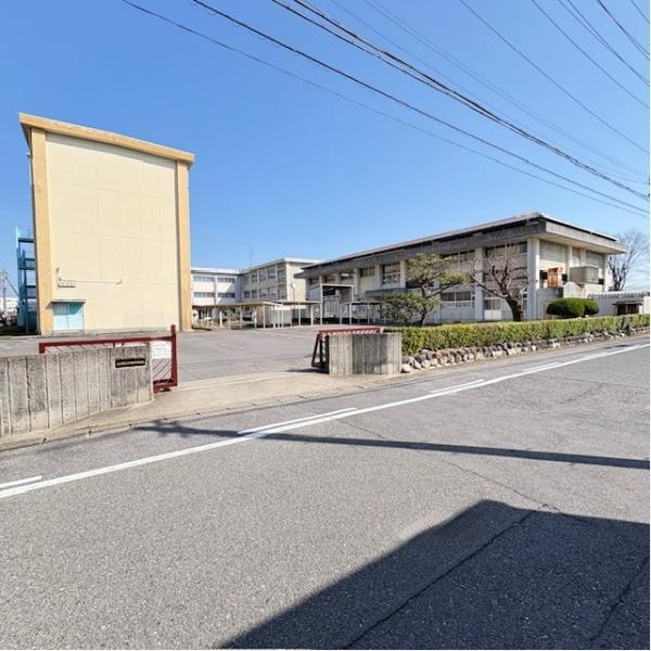 岐阜市五坪１丁目の土地(岐阜市立梅林中学校)