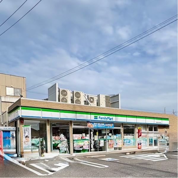 各務原市那加門前町１丁目の中古一戸建て(ファミリーマート各務原三井東店)