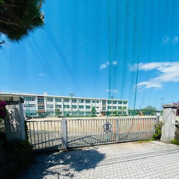 リーブルガーデン　岐阜市茶屋新田2丁目　1号棟(岐阜市立且格小学校)
