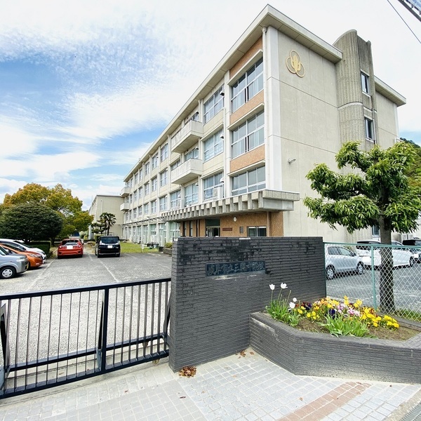 いろどりアイタウン　岐阜市世保北　1号棟(岐阜市立三輪中学校)
