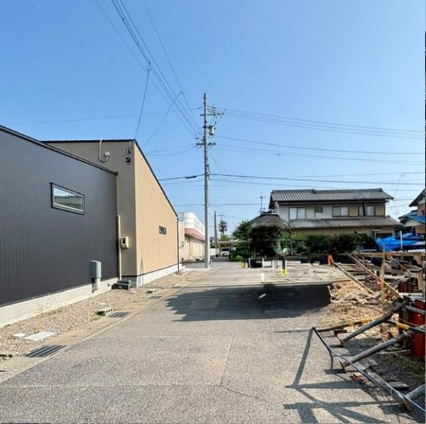 クレイドルガーデン　岐阜市西改田松の木第2　1号棟