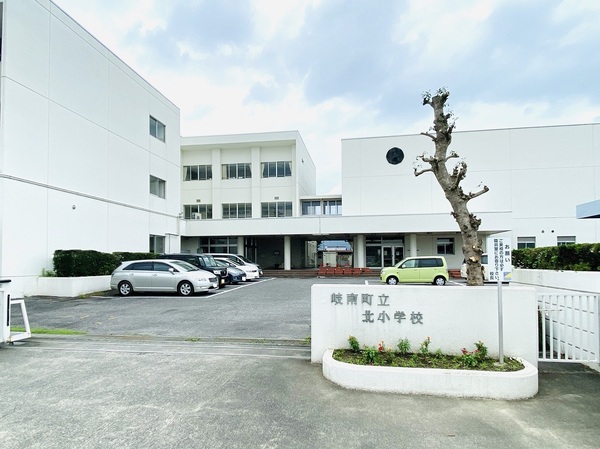 クレイドルガーデン　岐南町八剣北第6　1号棟(岐南町立北小学校)