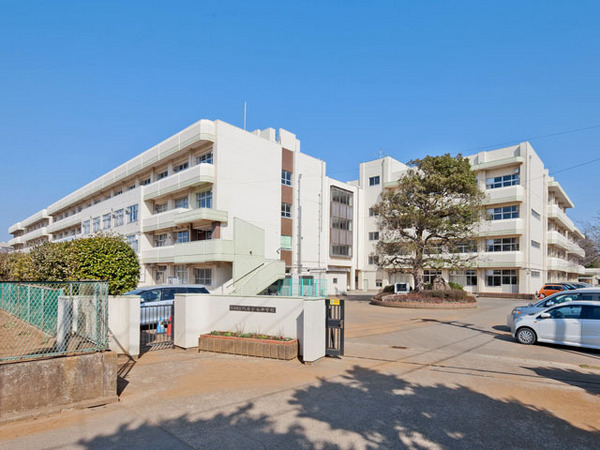 船橋市八木が谷3丁目の土地(船橋市立八木が谷中学校)