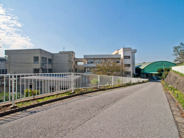 チュリス船橋金杉(船橋市立金杉台中学校)