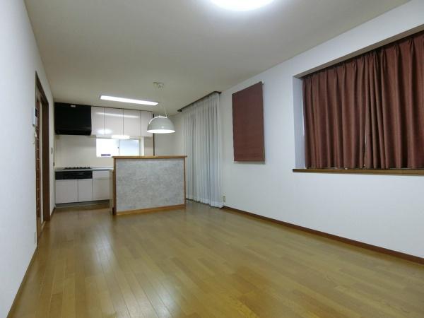 松戸市小金上総町