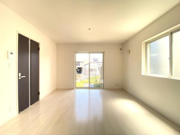 柏市手賀の杜５丁目の中古一戸建て