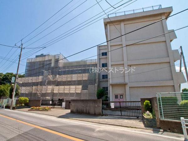 松戸市六高台8丁目の中古一戸建て(松戸市立六実第三小学校)