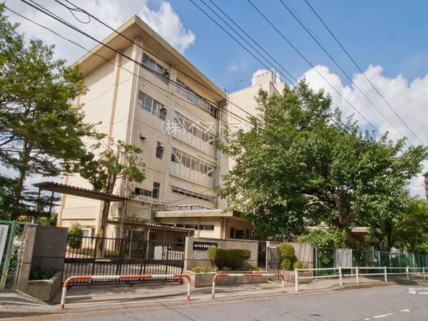松戸市高塚新田の中古一戸建て(松戸市立梨香台小学校)
