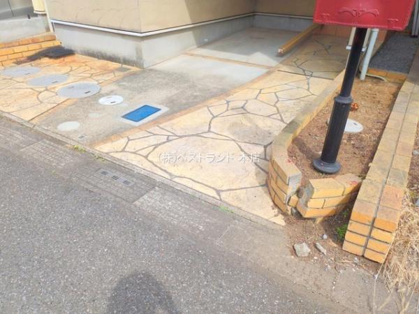 船橋市日の出２丁目の中古一戸建て