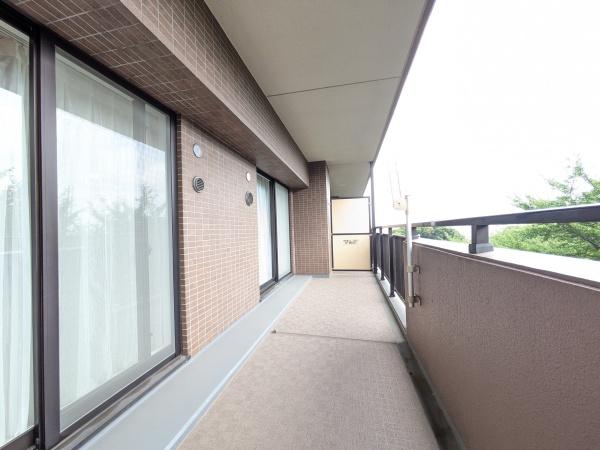 コスモステージ大久保パークプラザ