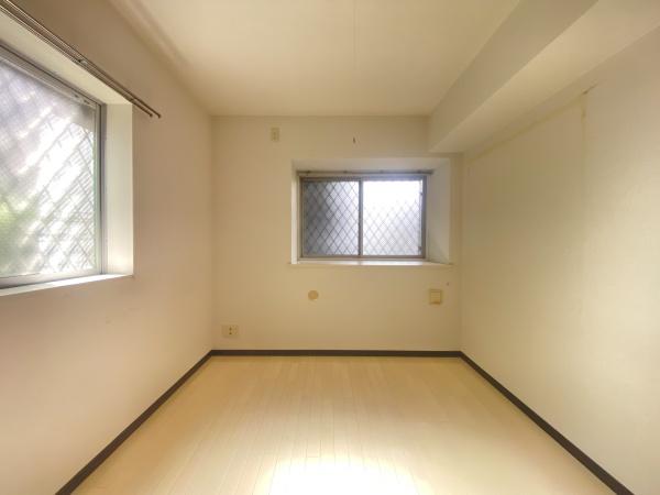 モナーク薬園台(洋室)